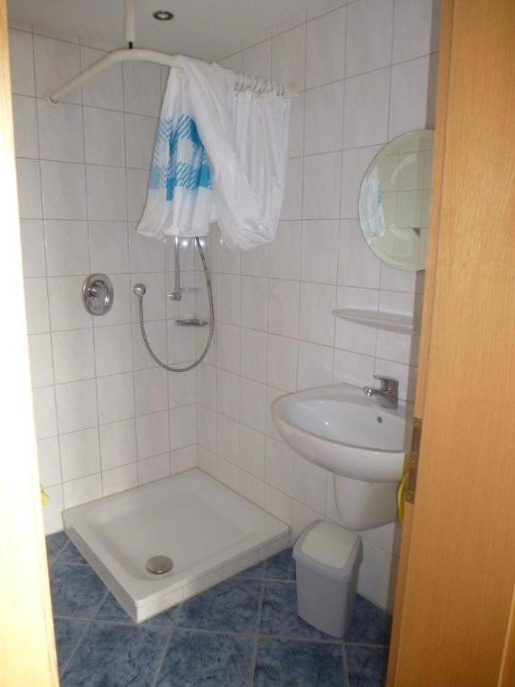 Landgasthof Haslacher Guest House Bobing Room photo